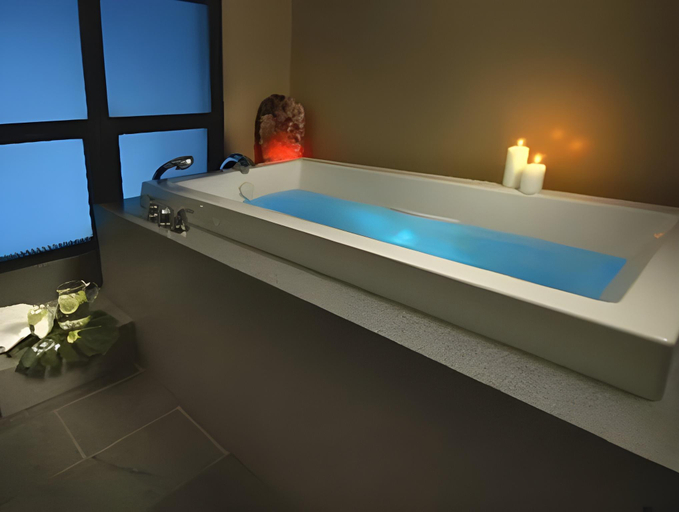 Bathroom 5, Gravity Haus Vail, Eagle
