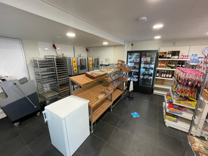 Food & Drinks 4, Forest Family 6 persoons op 5 sterren park, Apeldoorn