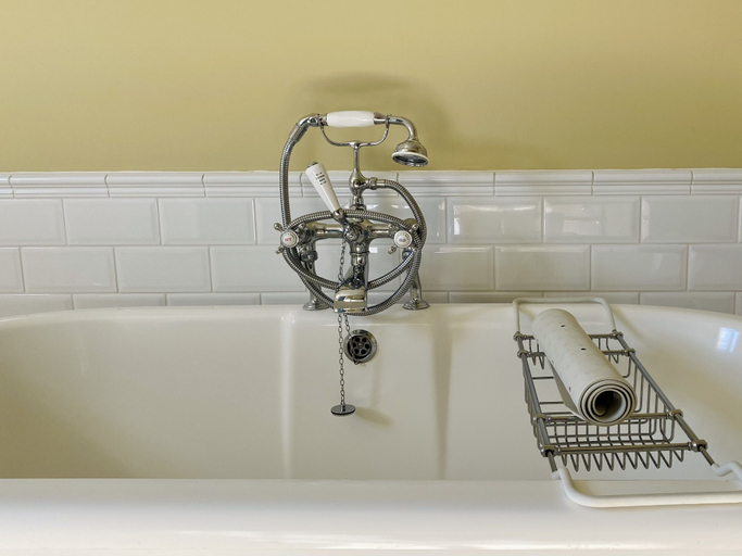 Bathroom 5, Ellenborough Park, Gloucestershire