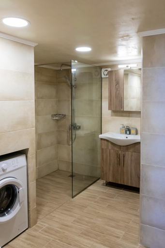 Others 3, Remezzo Luxury Apartments, Peloponnese