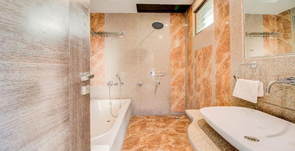 Bathroom, Fabhotel Resort Royal Garden Retreat, Sirohi