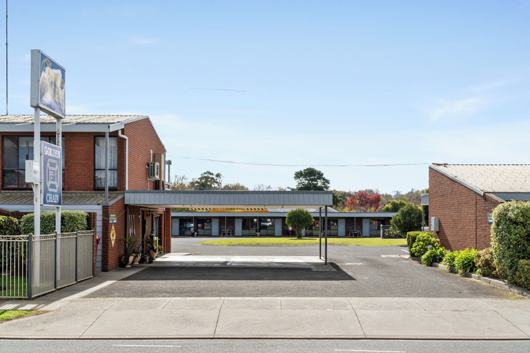 Exterior & Views 2, Baronga Motor Inn, Colac-Otway - Colac