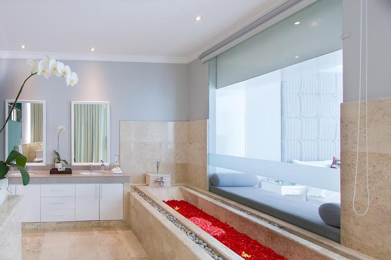 Bathroom 2, Nunamkhalu Private Villas & Spa, Badung