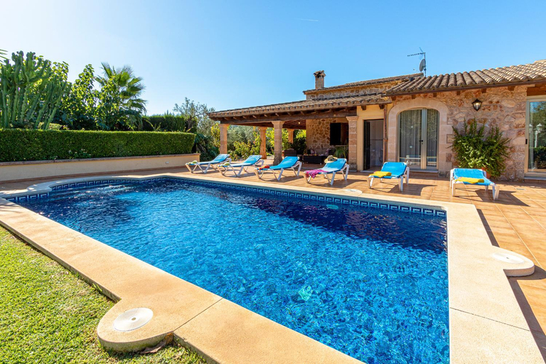 Sport & Beauty 2, Villa Can Bajoca By homevillas360, Baleares