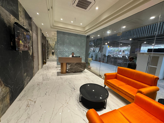 Public Area 2, Hotel Mumbai House - Malad Valnai, Mumbai Suburban