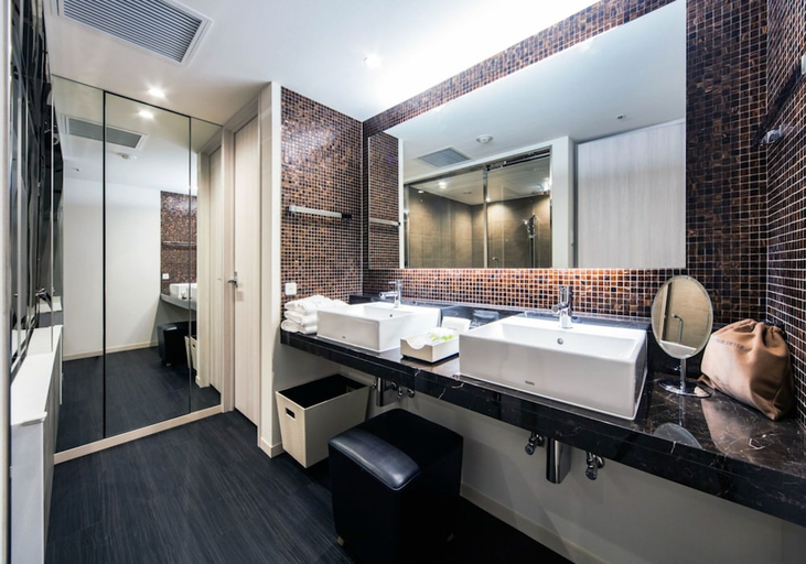 Bathroom 3, Daiwa Roynet Hotel Ginza Premier, Chūō