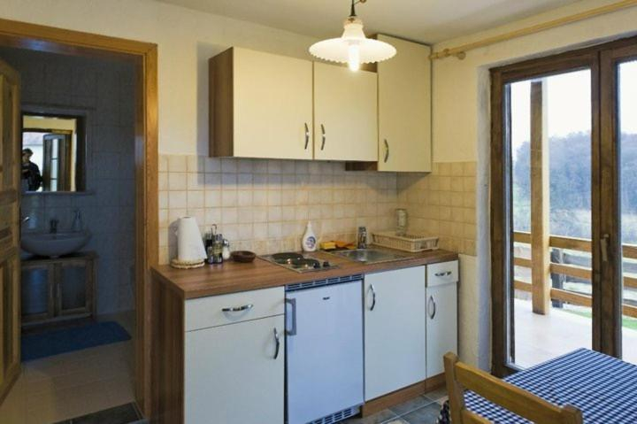 Others 3, Apartments Mali Raj, Šalovci