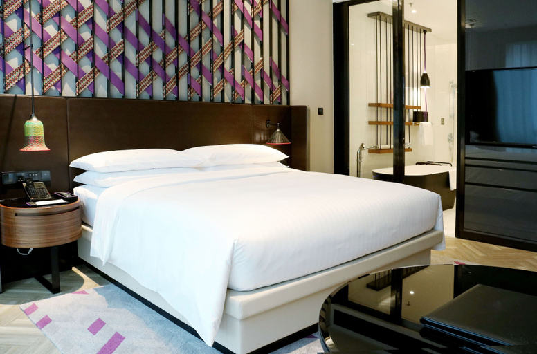 Bedroom 4, Renaissance Nanning Hotel, Nanning