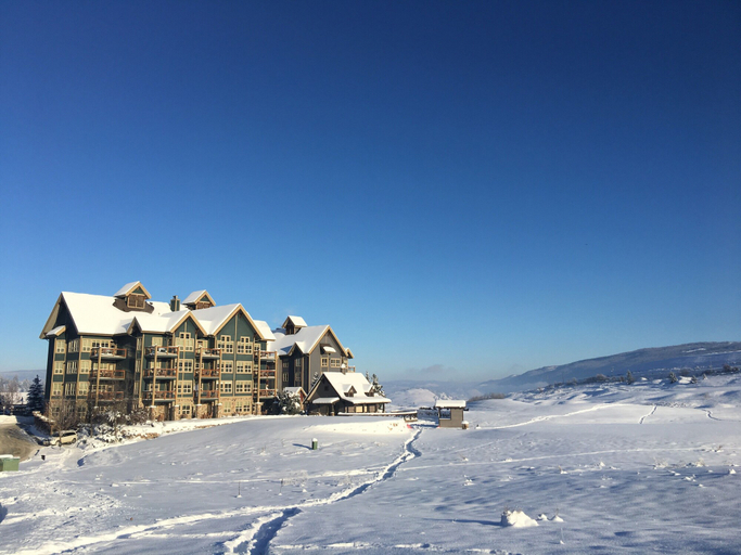 Exterior & Views 2, Predator Ridge Resort, North Okanagan