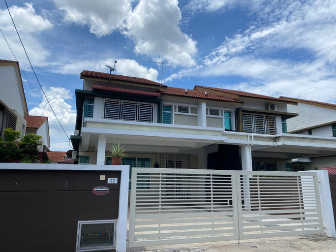 Homestay Aalaiya Bertam Kepala Batas - Fully Aircond, Seberang Perai Utara