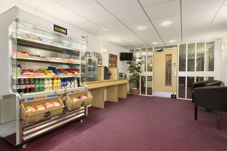 Food & Drinks, Days Inn by Wyndham Sedgemoor M5, Somerset