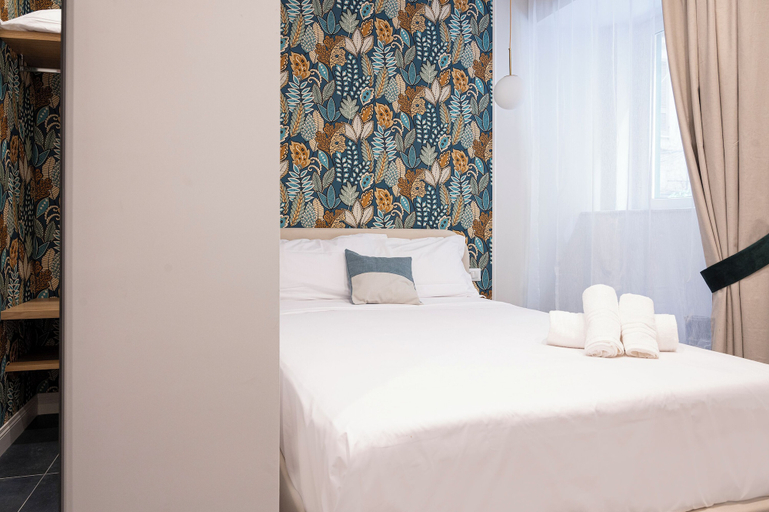 Bedroom 3, Porta Cerasa, Napoli
