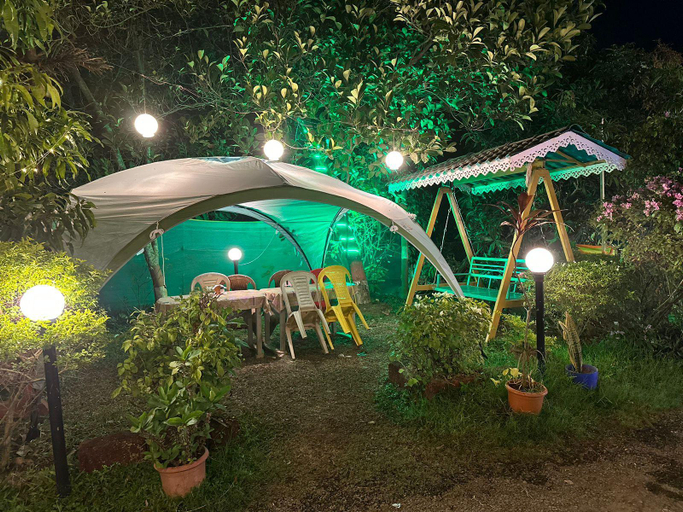 Others 1, AV's Cottage, Raigarh