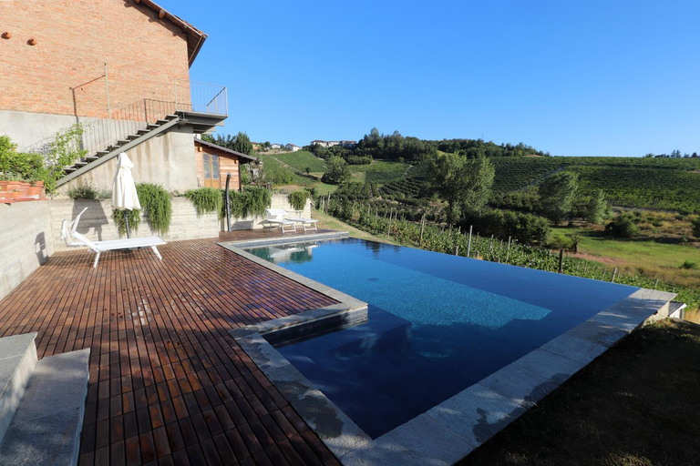 Others 4, B&B Tricudai, Asti