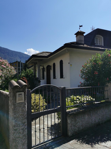 Casa Vacanze - Residenza Elvezia, Sondrio