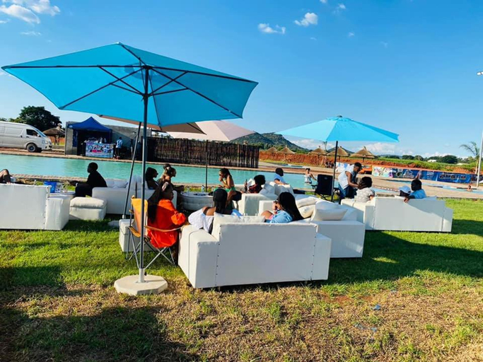 Food & Drinks, Ten Flags Theme Park, Bojanala