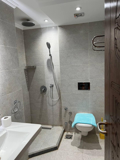 Bathroom 3, Pyramids Heritage INN, Al-Ahram