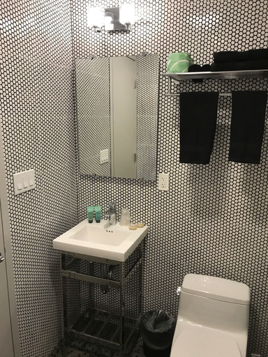 Bathroom 4, Chelsea Pines Inn, New York