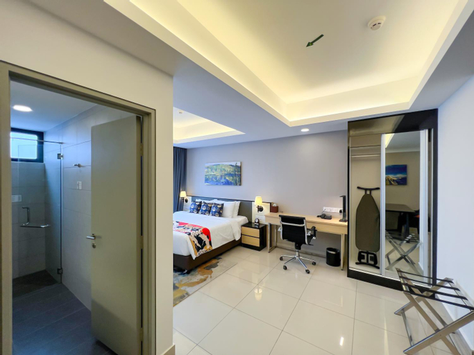 Bedroom 16