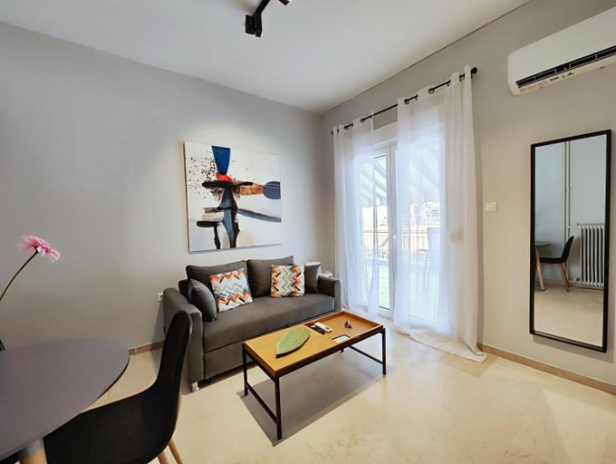4, Zea Apartments, Attica