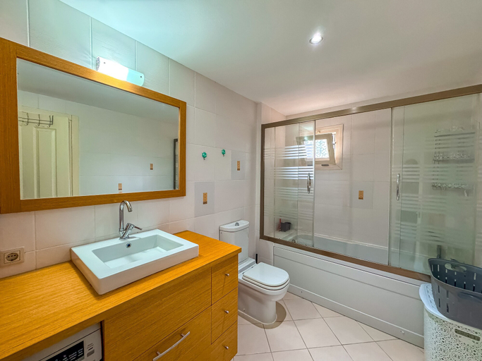 Bathroom 3, Villa Siesta, Kuşadası