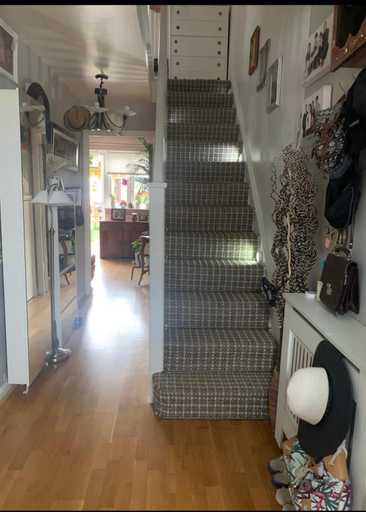 Others 5, Cosy room in London Wembley, London