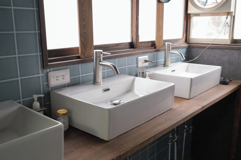 Bathroom 4, Wanderlust Inn, Kamakura