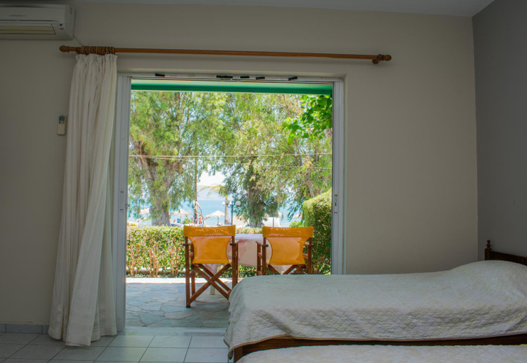 Surrounding environment 2, ΑΚΤΗ ΞΟΒΡΙΟΣ, Peloponnese