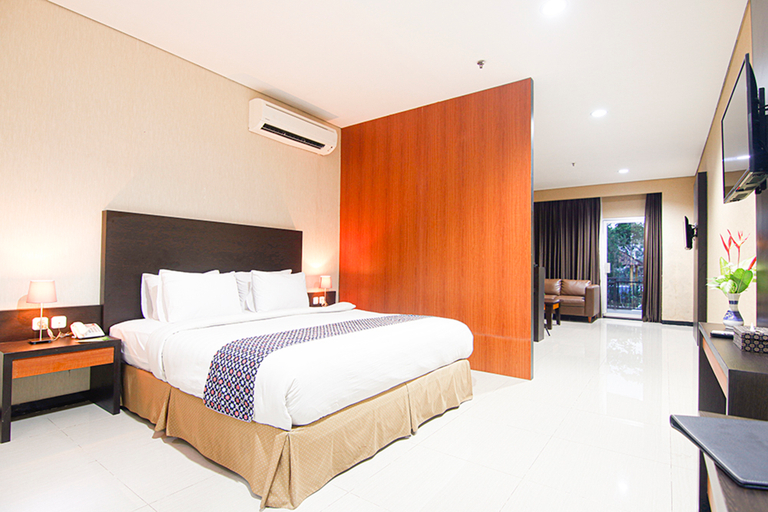Bedroom 3, Parkside Mandarin Hotel Pekalongan, Pekalongan