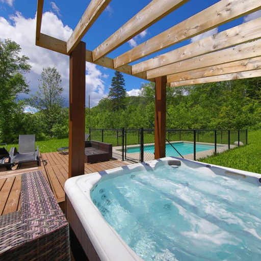 Room 4, Le St-c me- Spa-piscine- Billard - Ski Val St-c me, Matawinie