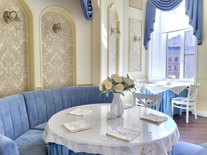 Food & Drinks 3, Hotel Gogol, Sankt-Peterburg gorsovet