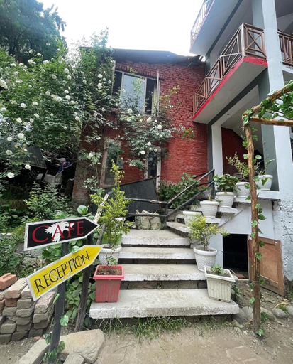 Others 5, The Mad King's House & Cafe, Kullu