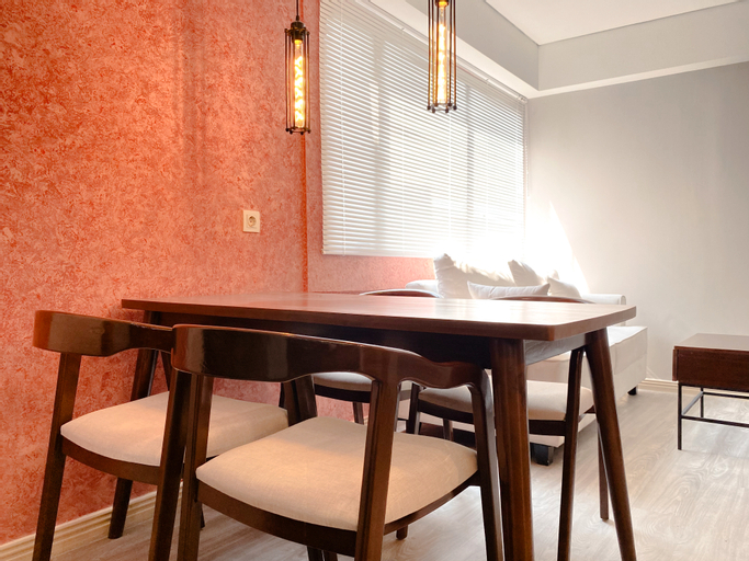 Dining Room 8