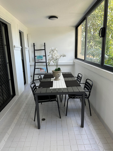 Dining Room 6