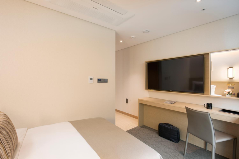 Hotel Central Bay, Suyeong