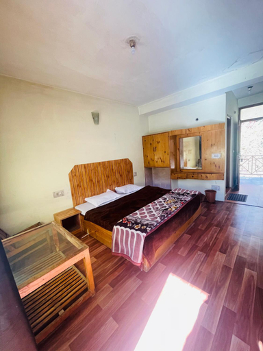Others 4, The Mad King's House & Cafe, Kullu