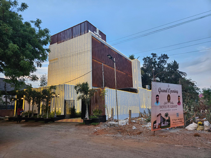 Hotel PL Grand, Sivaganga