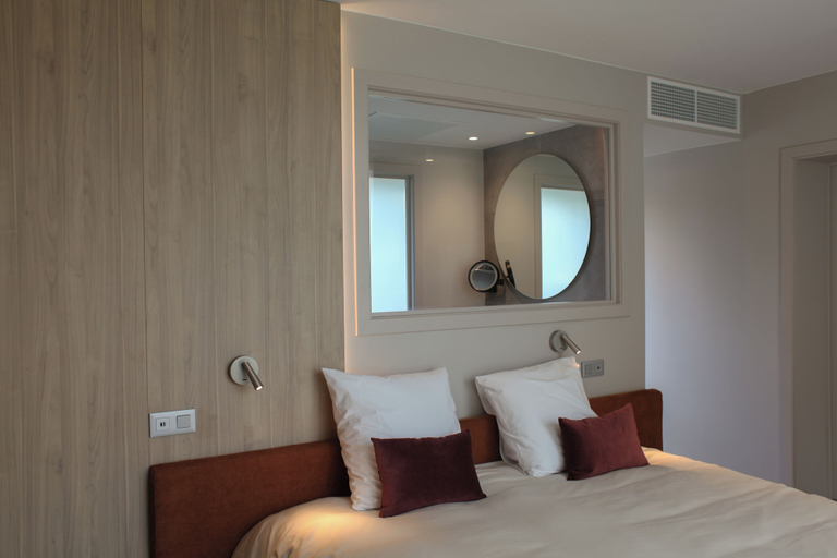 Bedroom 4, Hotel Les Fines Gueules, Liège
