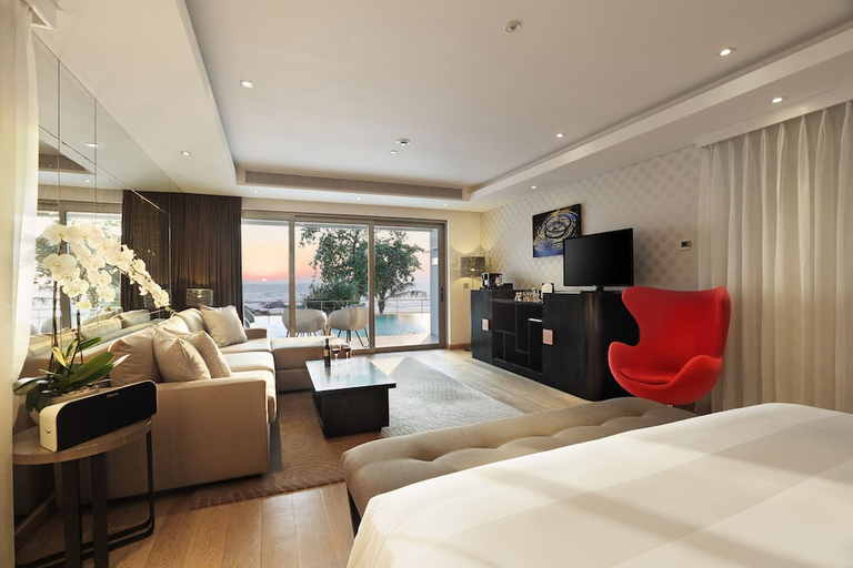 Bedroom 3, Double-Six Luxury Hotel Seminyak, Badung