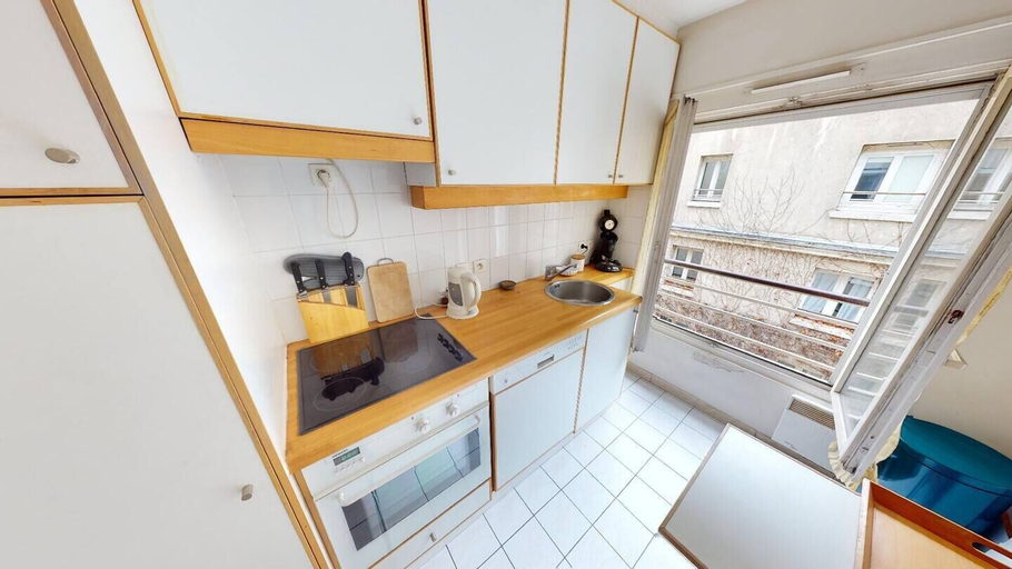 Others 4, Marais Two Bedroom Haven, Paris
