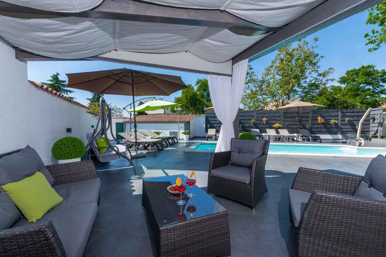 Others 4, House and Apt in Porec - Istrien 42536, Poreč