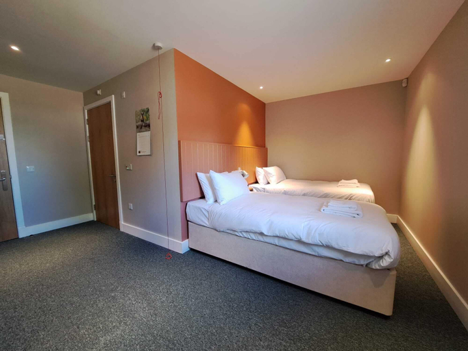 Bedroom 2, An Spiris Accommodation at Dundreggan Rewilding Centre, Highland