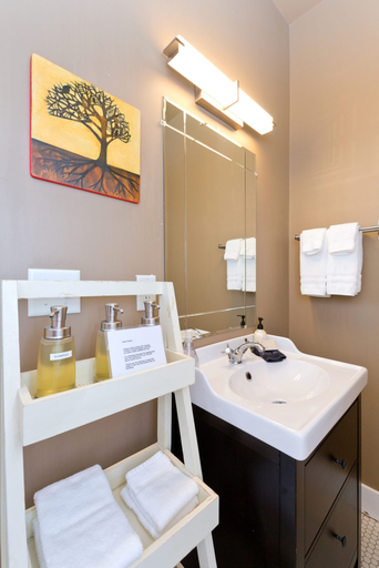 Bathroom 3, Boise Guest House, Ada
