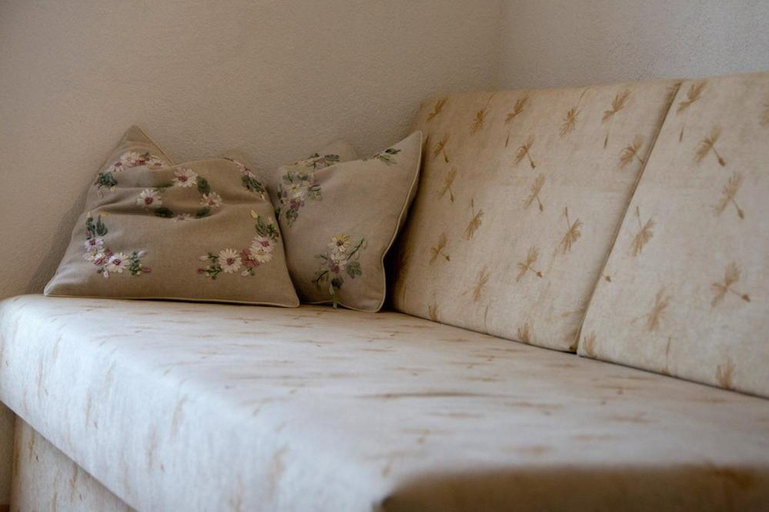 Bedroom 2, Berggasthof Stern, Bolzano