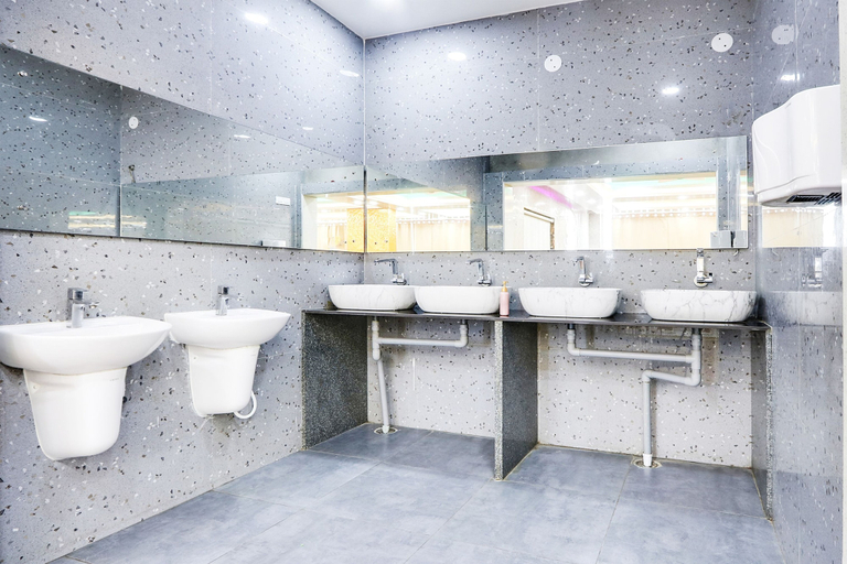 Bathroom, Fabhotel Prime Ravila Grand, Ranga Reddy