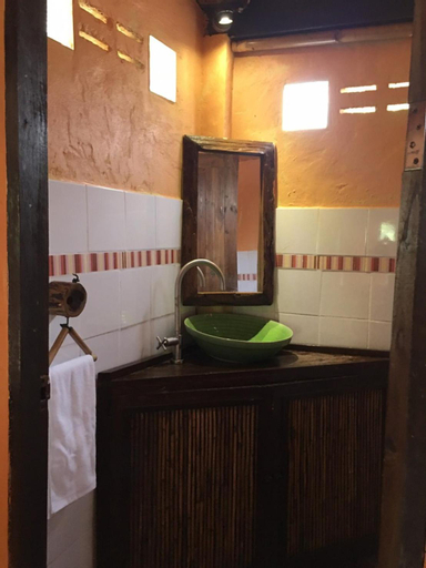 Bedroom 2, Motho Homestay โมโทโฮมสเตย์, Chom Thong