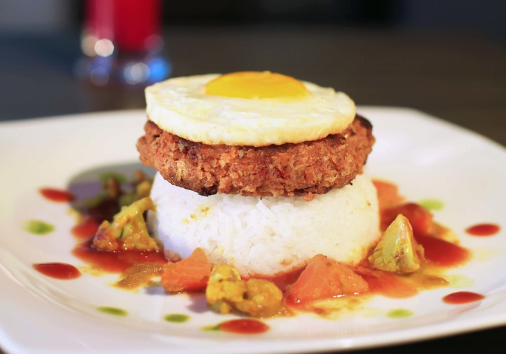 Food & Drinks 30