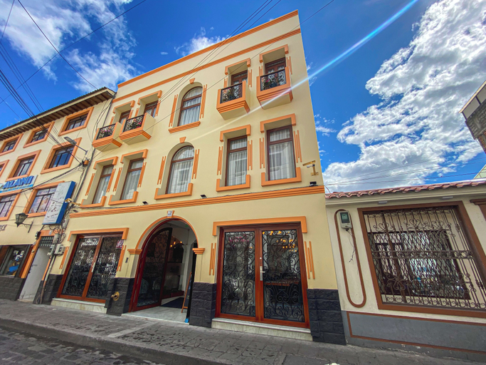 Exterior & Views 2, Gran Hotel Rex, Latacunga