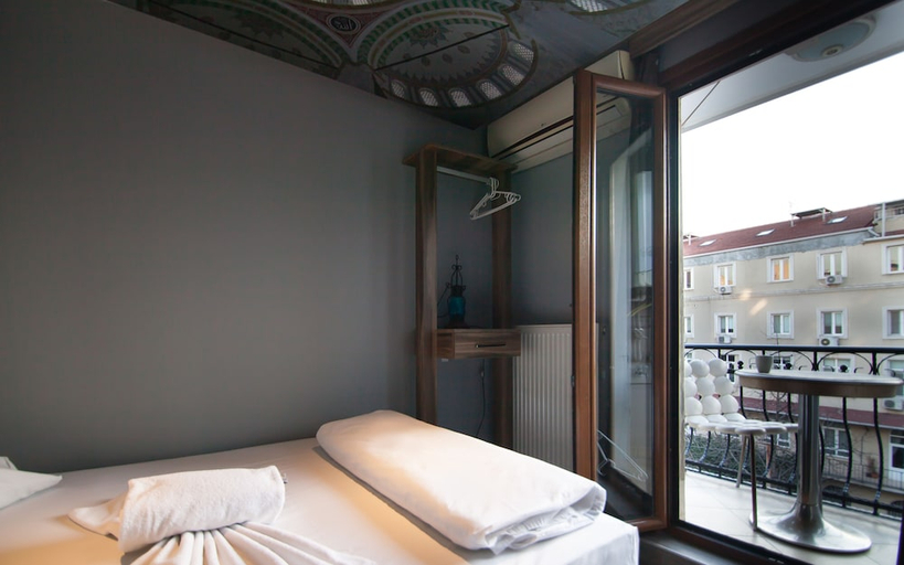 Bedroom 5, Stay Inn Taksim Hostel, Beyoğlu