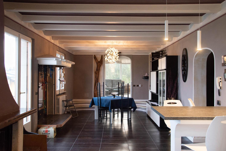 Others 2, Villa Tamas Guesthouse, Brescia